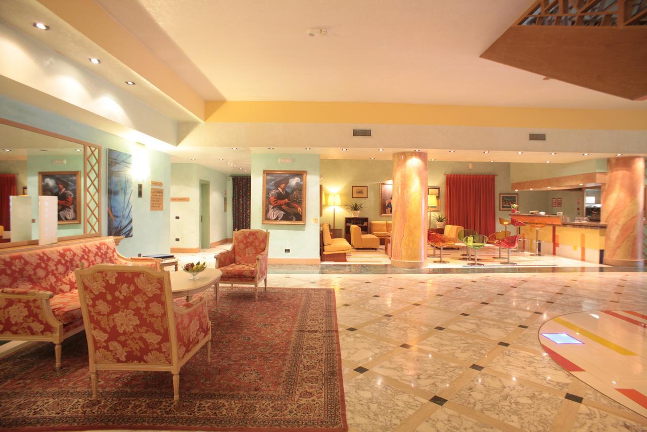 Hotel Oliveto Desenzano del Garda Eksteriør bilde